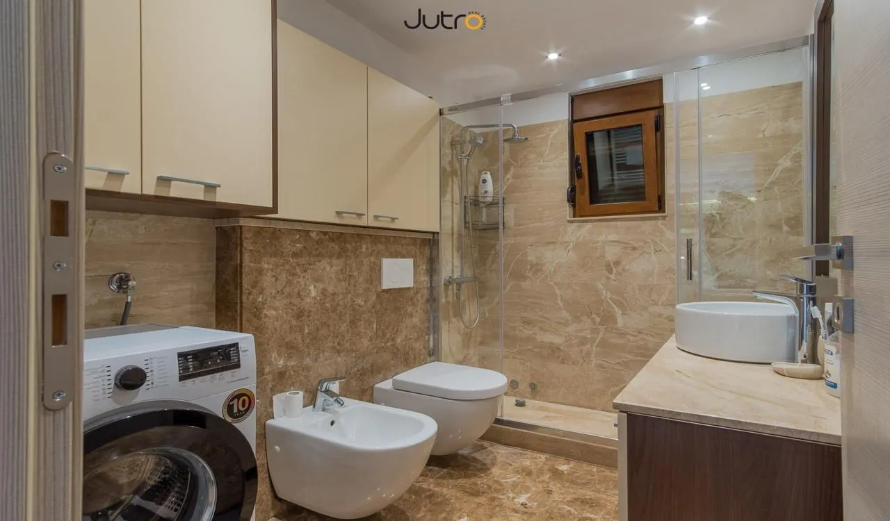 Rent, house, 170m², Dajbabe, Podgorica
