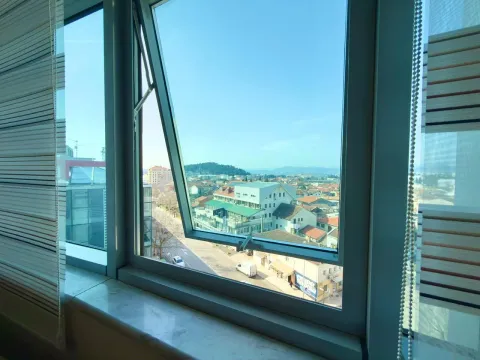Prodaja, jednosoban stan, 50m², Centar, Podgorica - image 5