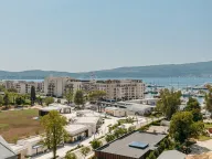 Prodaja, dvosoban stan, 81m², Porto Montenegro, Tivat - image 2