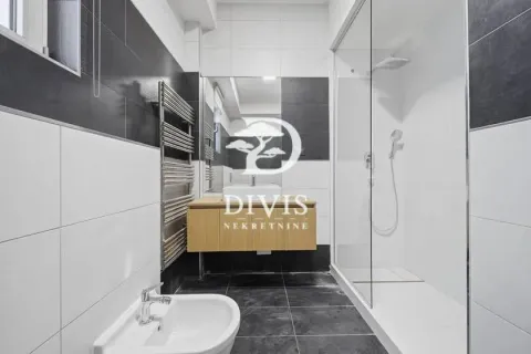 Izdavanje, stan, 205m², Dedinje Sve Podlokacije, Beograd - image 8