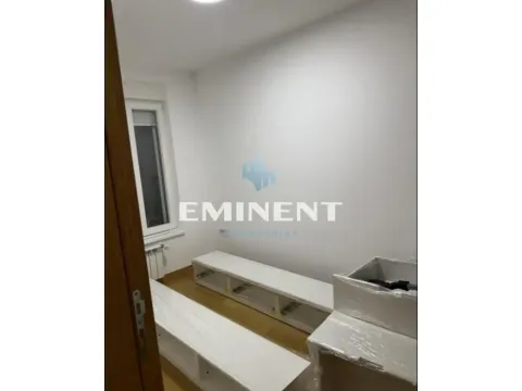 Izdavanje, dvosoban stan, 43m², Zemun Gornji Grad, Zemun Sve Podlokacije - image 6