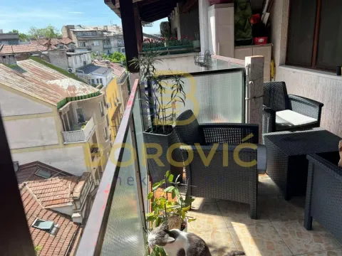 Sale, four bedroom apartment, 104m², Stari Grad, Beograd - image 20