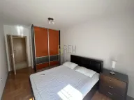 Izdavanje, dvosoban stan, 77m², Preko Morače, Podgorica - image 1