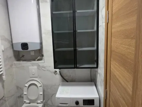 Izdavanje, jednosoban stan, 50m², New City, Podgorica - image 6