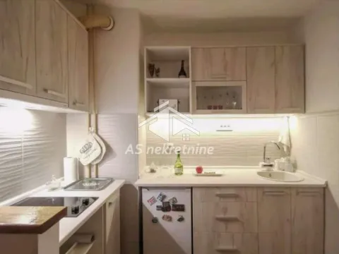 Izdavanje, stan, 35m², Stari Grad, Beograd - image 6