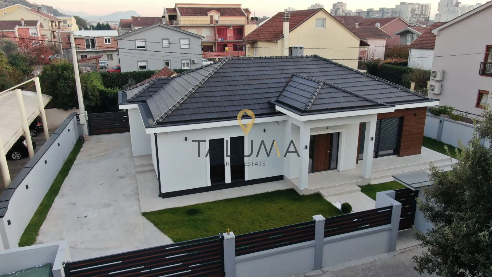 Prodaja, kuća, 126m², Dalmatinska ulica, Podgorica