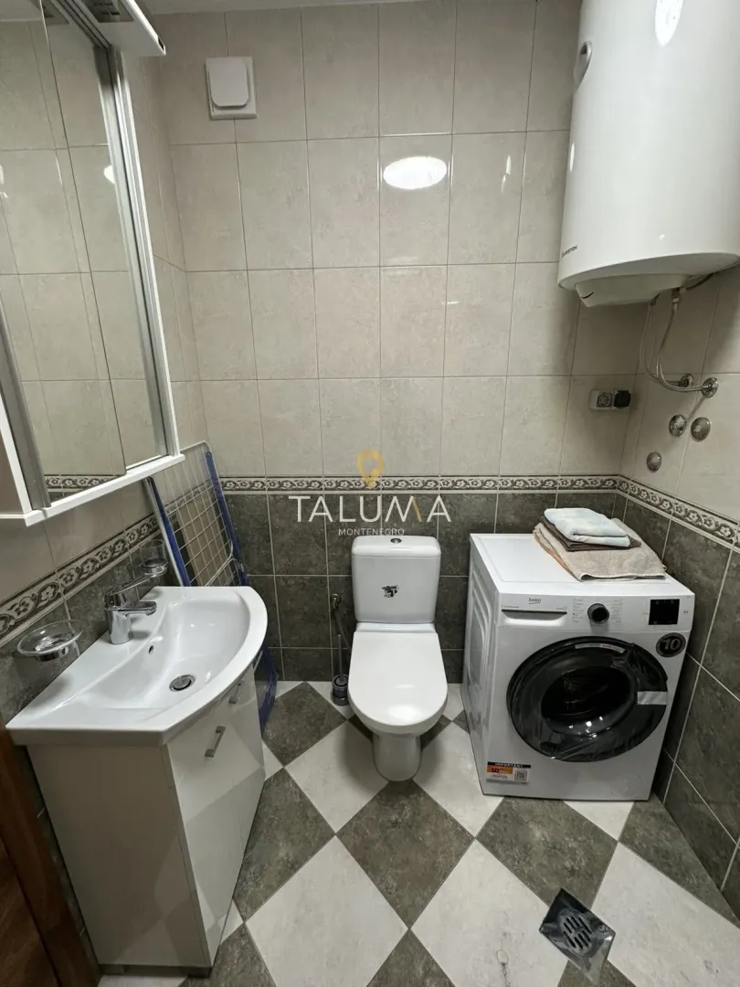 Rent, two bedroom apartment, 70m², Momišići, Podgorica