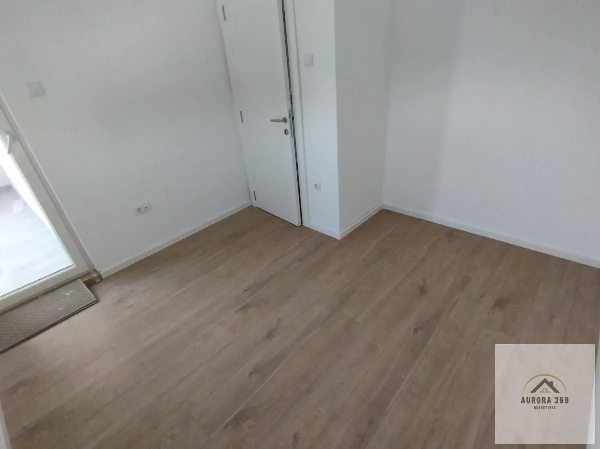 Sale, four bedroom apartment, 101m², Veternik, Novi Sad Sve Podlokacije