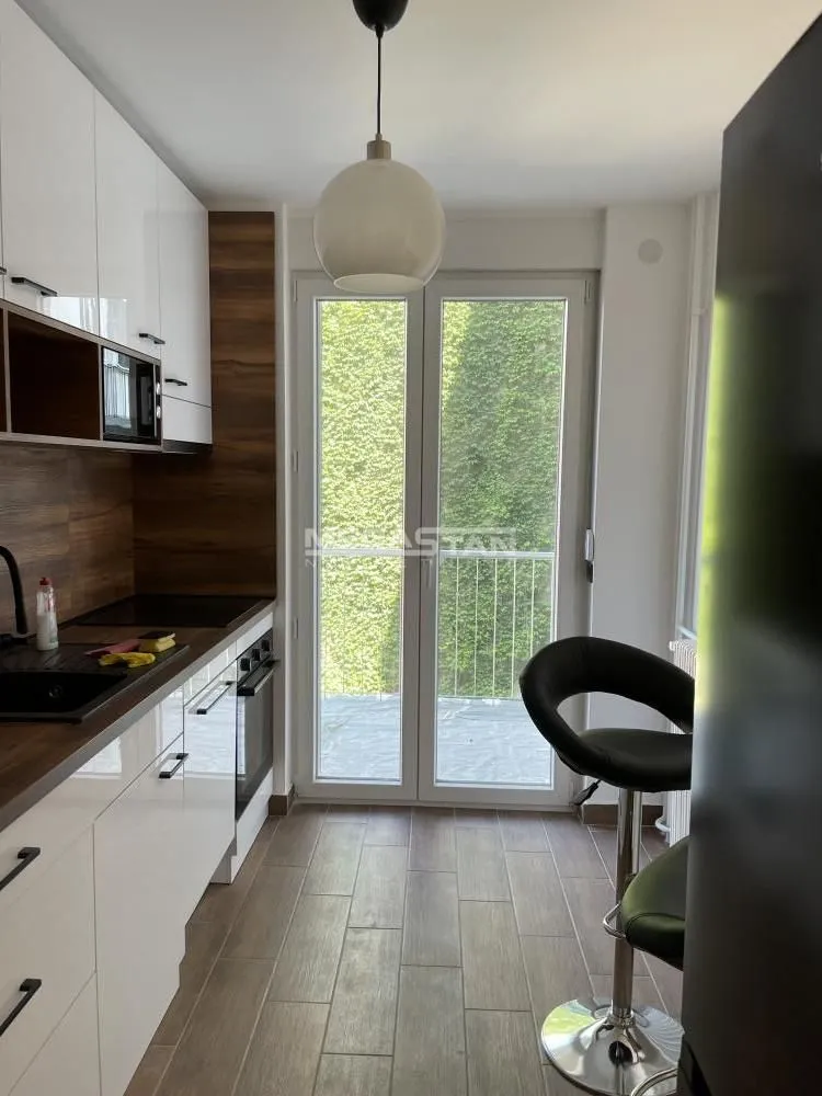 Rent, two bedroom apartment, 56m², Slavija, Vračar Sve Podlokacije