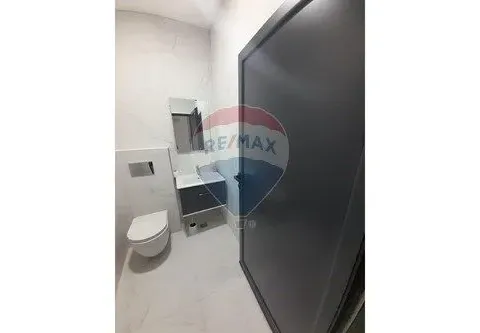 Izdavanje, poslovni prostor, 44m², Zabjelo, Podgorica - image 9