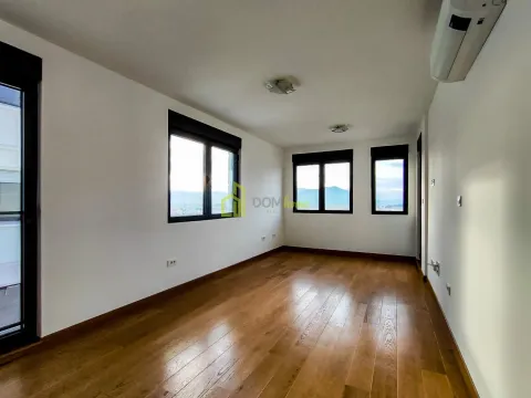 Izdavanje, dvosoban stan, 69m², Tološka šuma, Podgorica - image 4