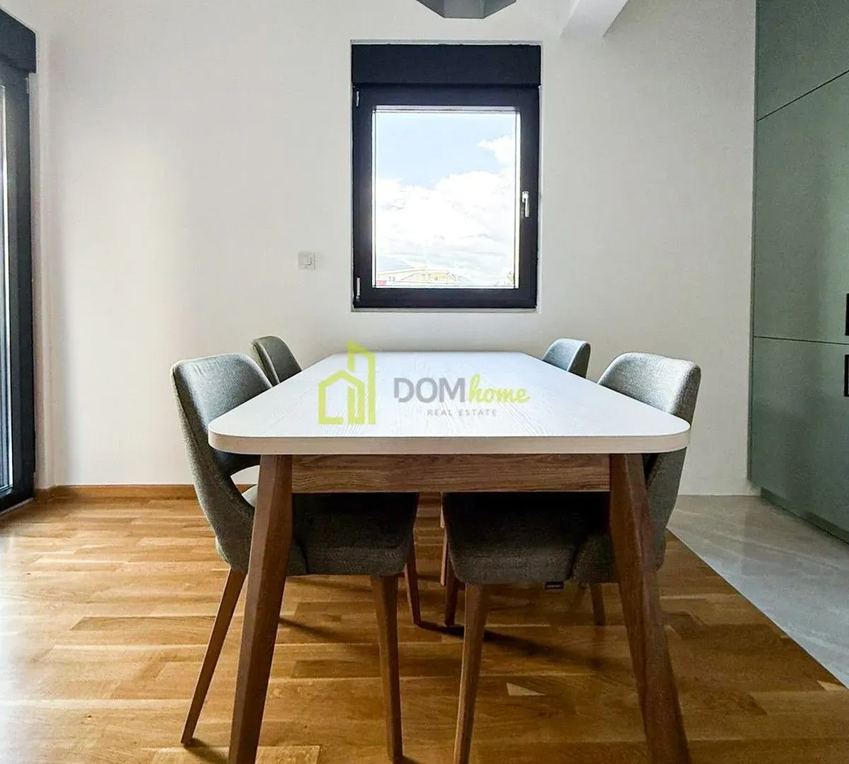 Izdavanje, jednosoban stan, 52m², Šušanj, Bar