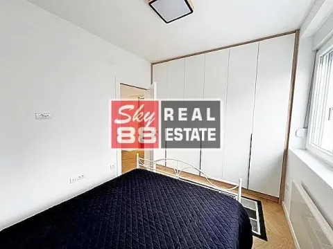 Prodaja, dvosoban stan, 56m², Južni Bulevar, Vračar Sve Podlokacije - image 4