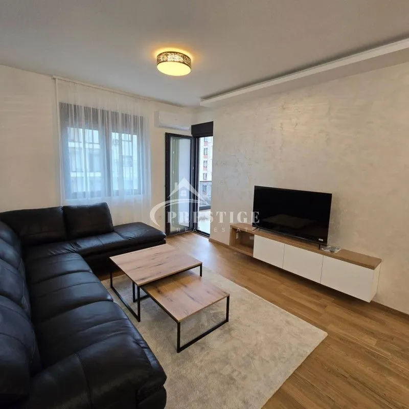 Rent, one bedroom apartment, 45m², City Kvart, Podgorica