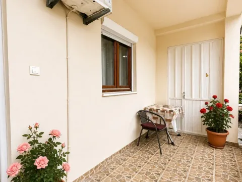 Prodaja, kuća, 125m², Murtovina, Podgorica - image 14