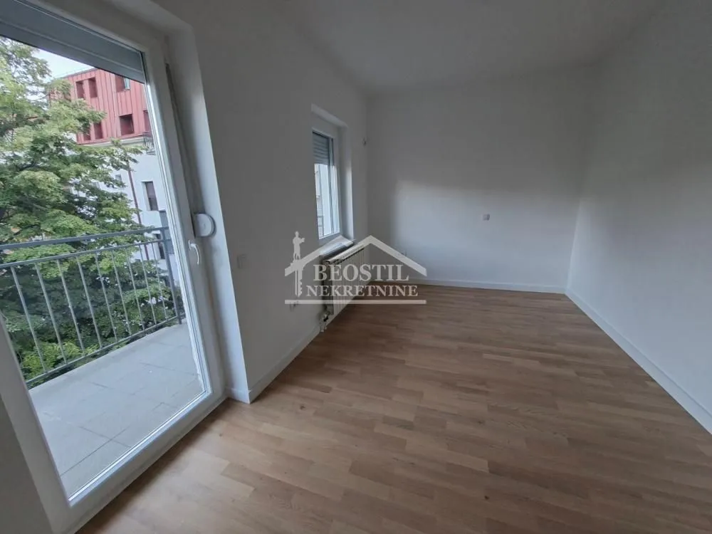 Prodaja, četvorosoban stan, 90m², Tašmajdan, Palilula Sve Podlokacije