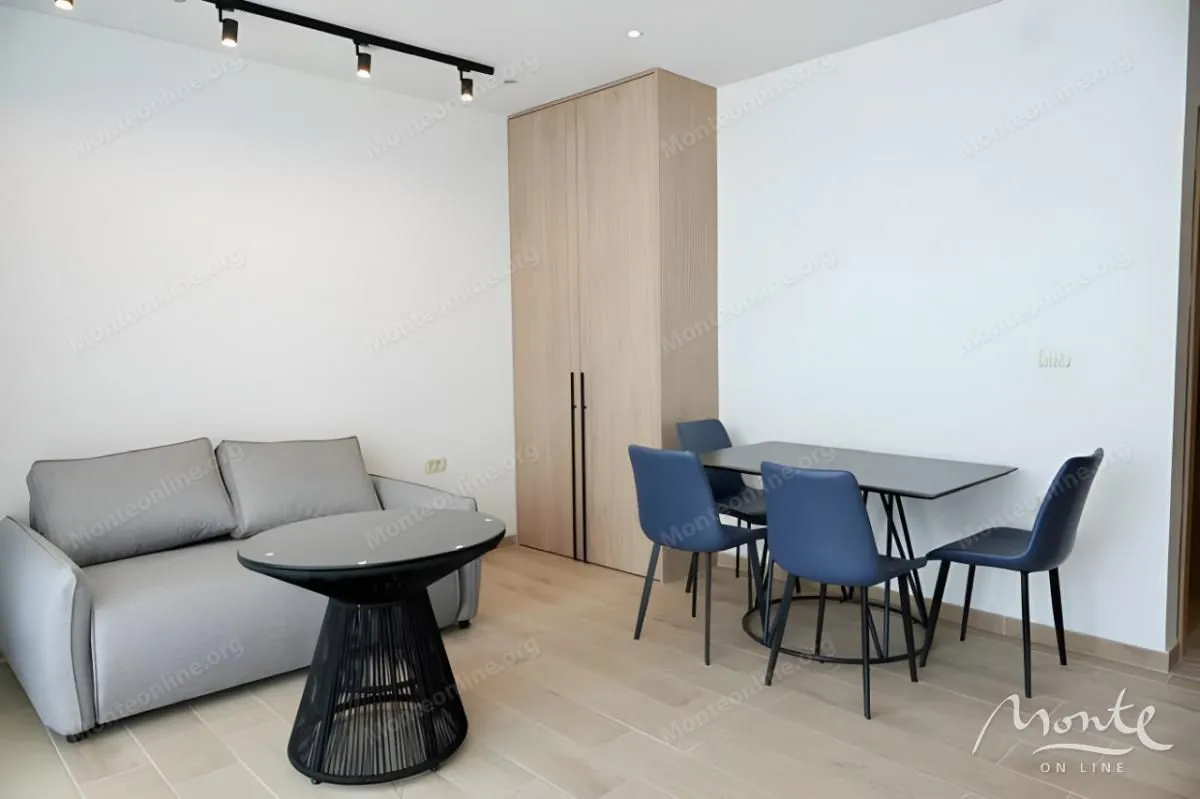 Sale, office space, 1800m², Lapčići, Budva