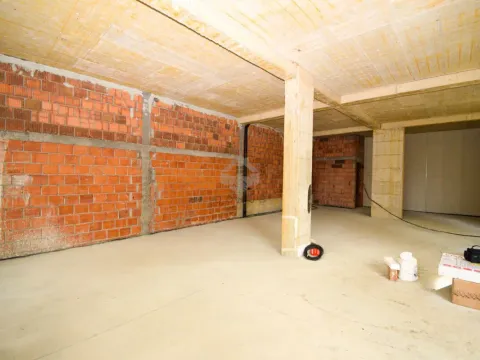 Izdavanje, poslovni prostor, 105m², City Kvart, Podgorica - image 6