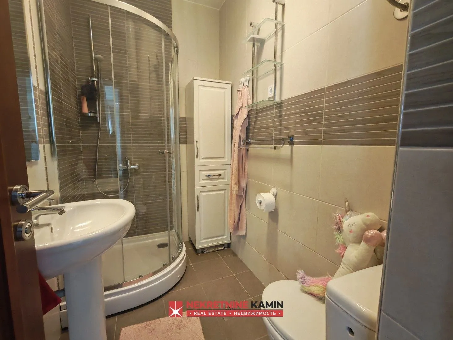 Prodaja, trosoban stan, 114m², Dobrota, Kotor