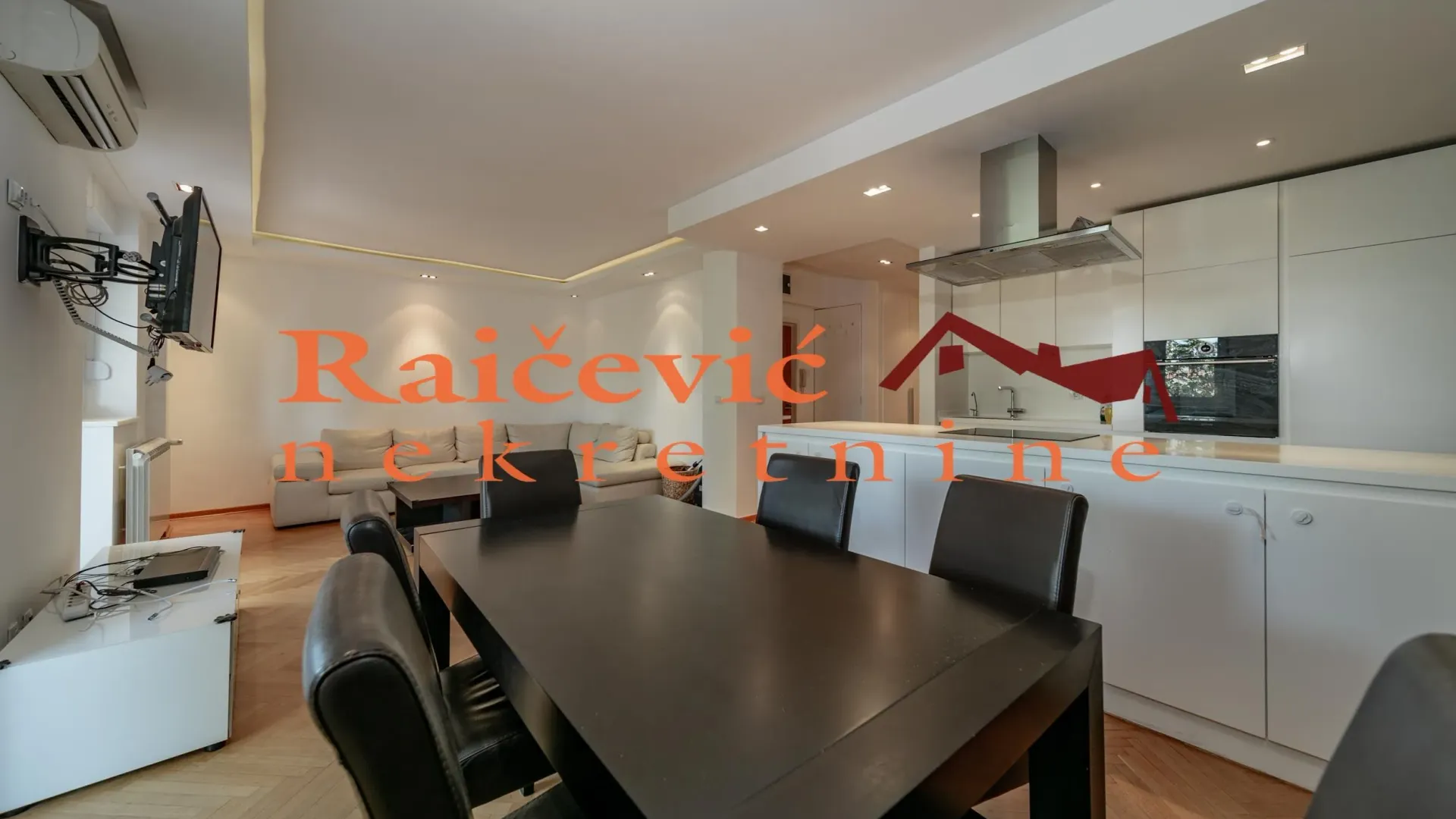 Rent, three bedroom apartment, 102m², Čukarica, Beograd