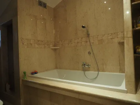 Sale, house, 200m², Stoliv, Kotor - image 7