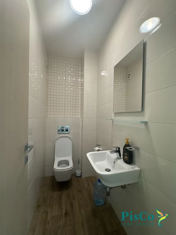 Izdavanje, dvosoban stan, 75m², City Kvart, Podgorica