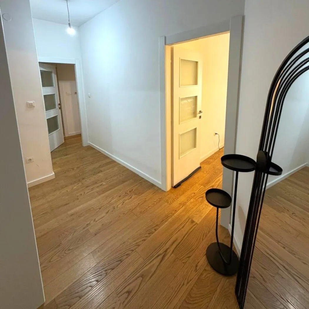 Prodaja, stan, 78m², Vezirov Most, Podgorica