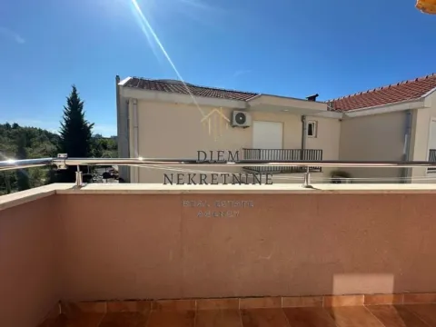 Izdavanje, dvosoban stan, 53m², Igalo, Herceg Novi - image 13