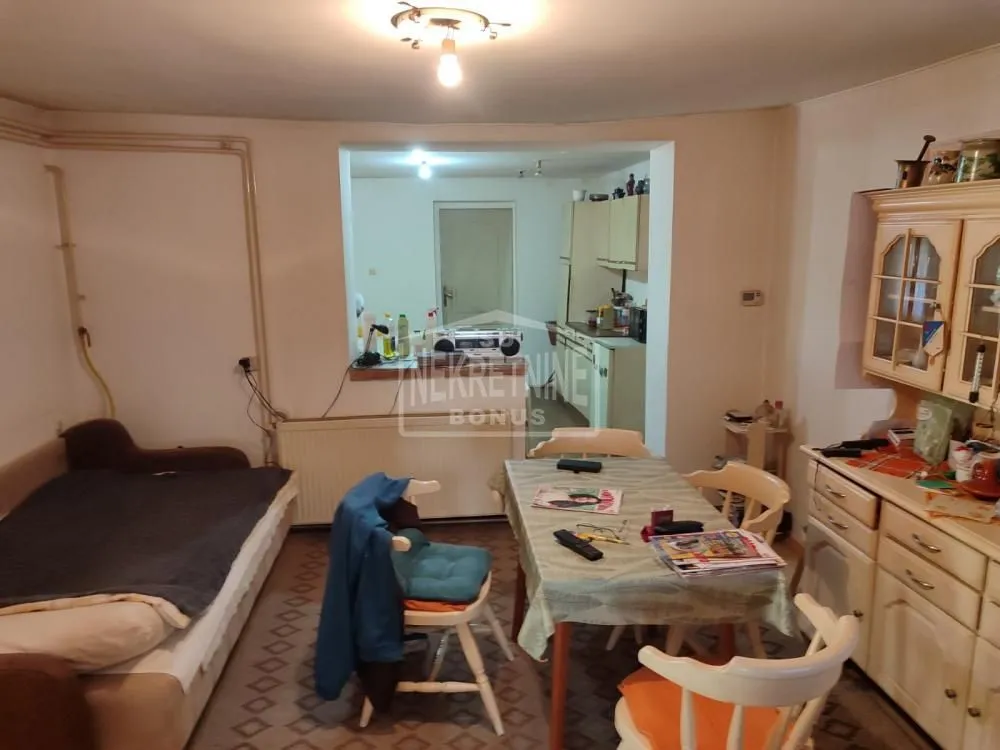 Prodaja, kuća, 149m², Mali Radanovac, Subotica