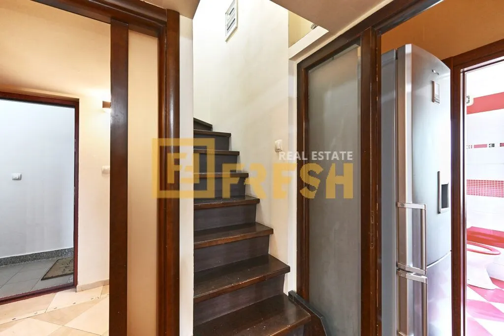 Izdavanje, jednosoban stan, 53m², Pobrežje, Podgorica