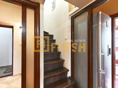 Izdavanje, jednosoban stan, 53m², Pobrežje, Podgorica - image 7