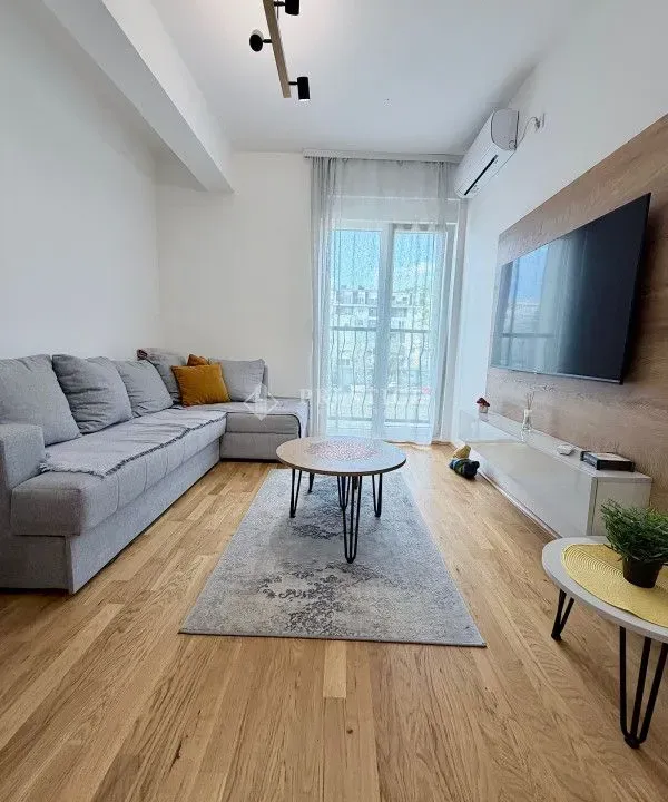 Rent, one bedroom apartment, 36m², Stari Aerodrom, Podgorica