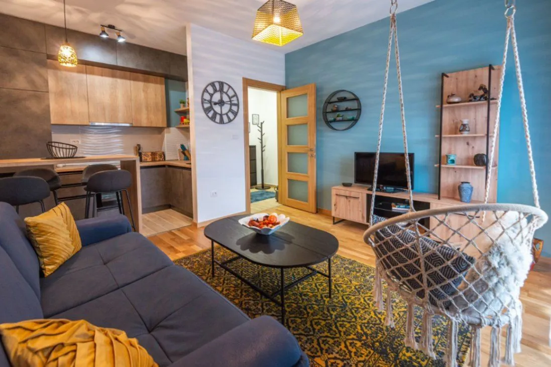 Rent, one bedroom apartment, 45m², Blok 9, Podgorica