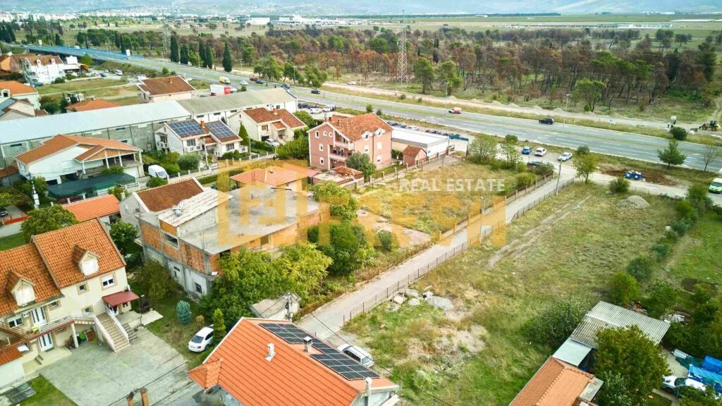 Prodaja, plac, 1651m², Zelenika, Podgorica