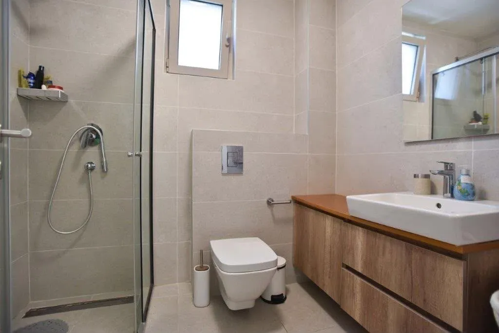 Prodaja, trosoban stan, 94m², Bečići, Budva