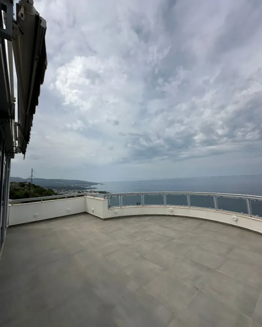 Sale, five bedroom apartment, 241m², Dobre Vode, Bar