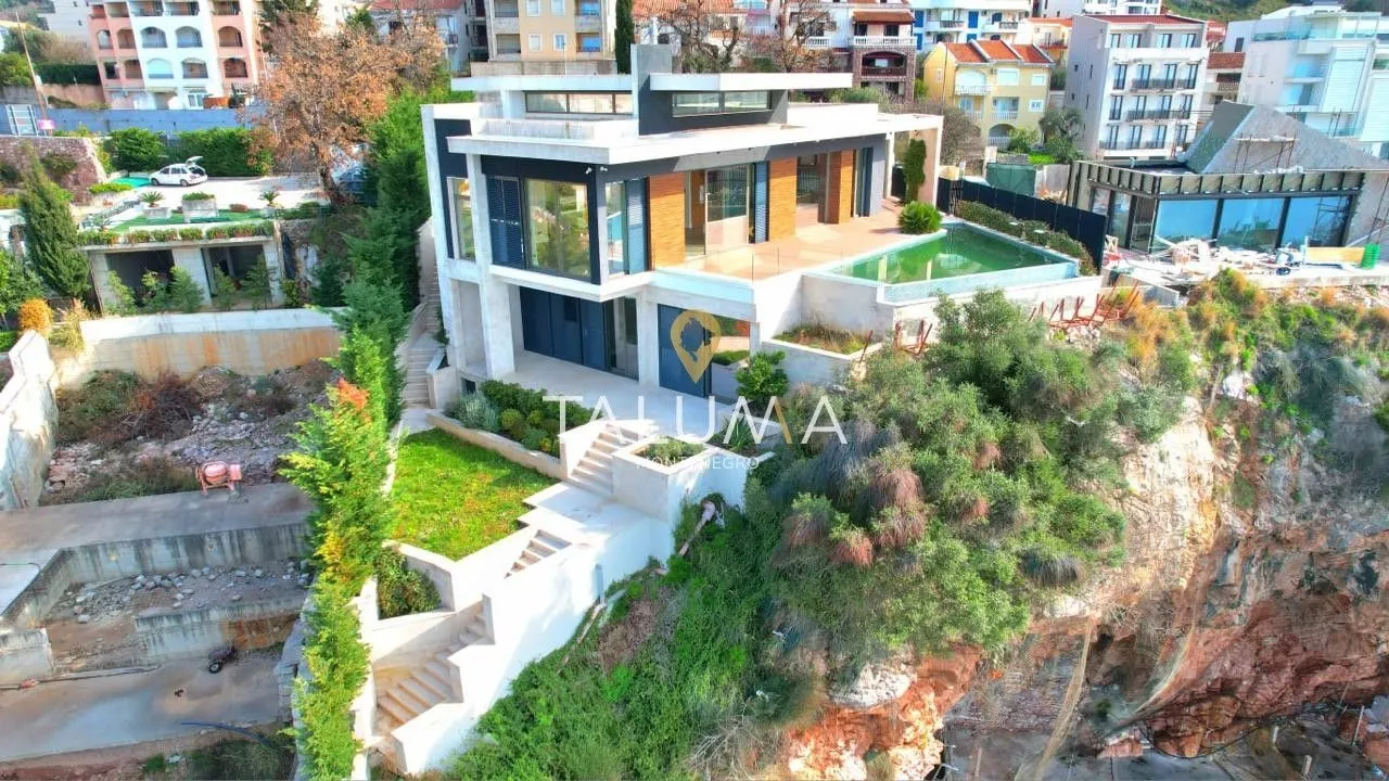 Sale, house, 579m², Pržno, Budva