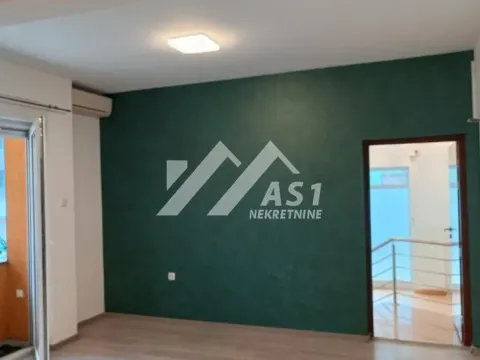 Izdavanje, poslovni prostor, 69m², Grbavica, Novi Sad Sve Podlokacije - image 5