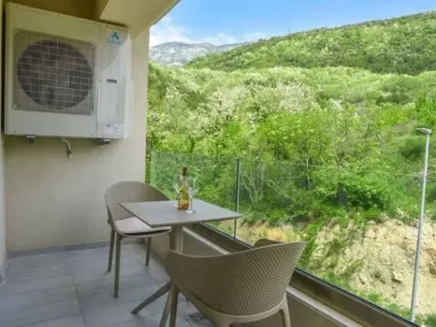 Sale, two bedroom apartment, 71m², Bečići, Budva - image 8