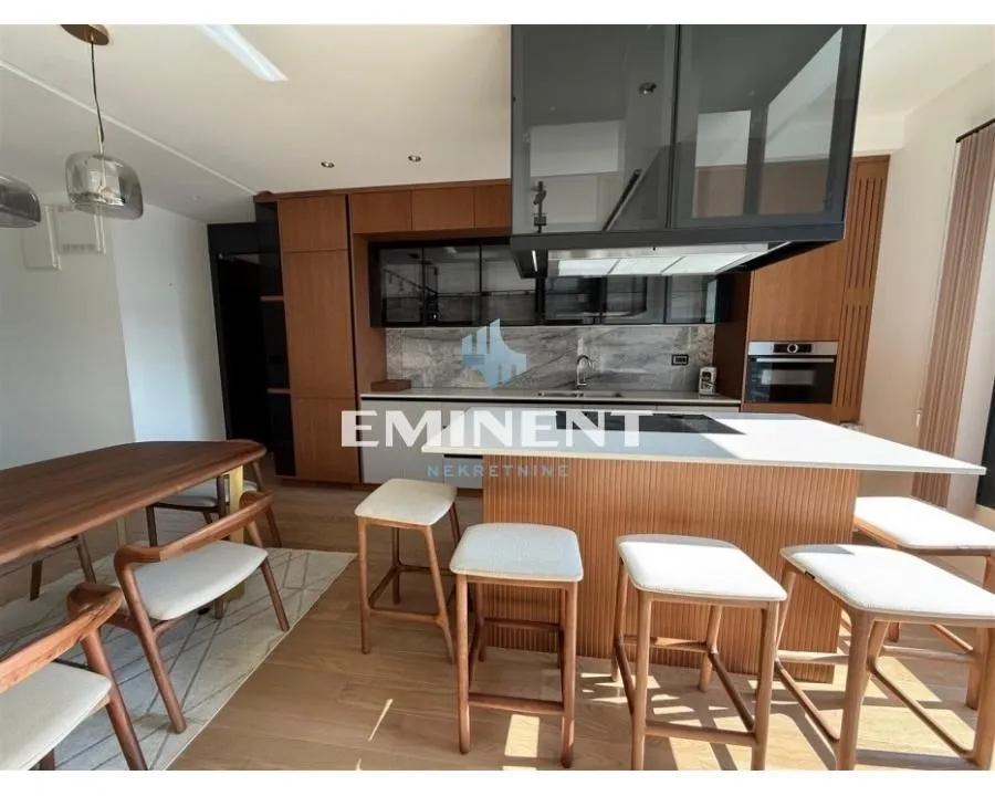 Rent, three bedroom apartment, 112m², Savski Venac, Beograd