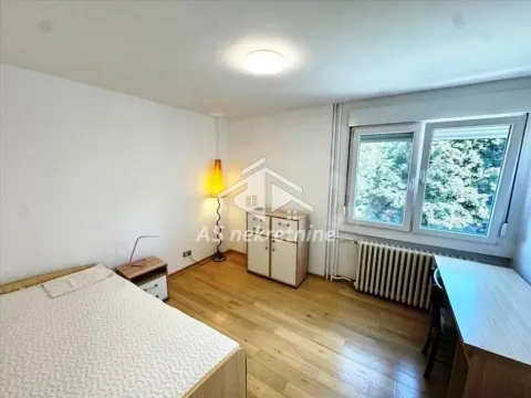 Izdavanje, četvorosoban stan, 94m², Lion, Zvezdara Sve Podlokacije - image 8