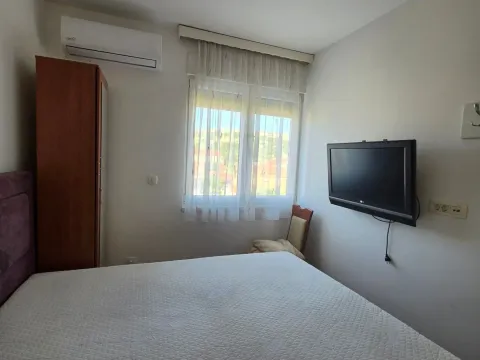 Izdavanje, jednosoban stan, 62m², Dalmatinska ulica, Podgorica - image 8