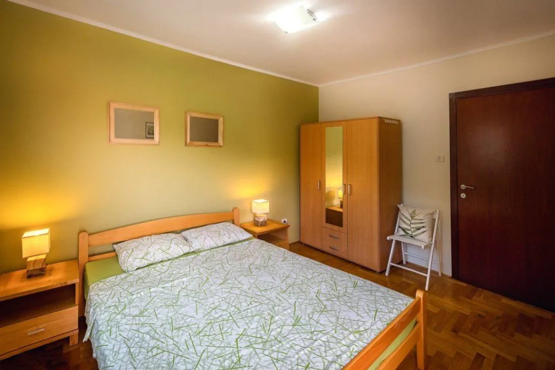 Sale, two bedroom apartment, 85m², Pržno, Budva