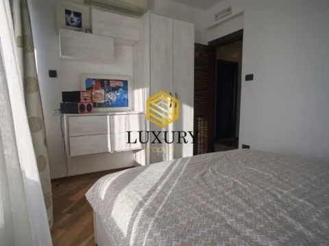 Prodaja, stan, 90m², Kod Big Fashion-a, Podgorica - image 5