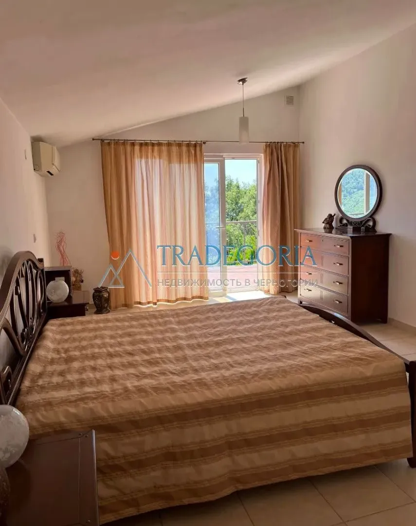 Prodaja, kuća, 217m², Budva, Crna Gora