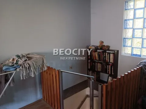 Prodaja, kuća, 50m², Slavujev Venac, Zvezdara Sve Podlokacije - image 3