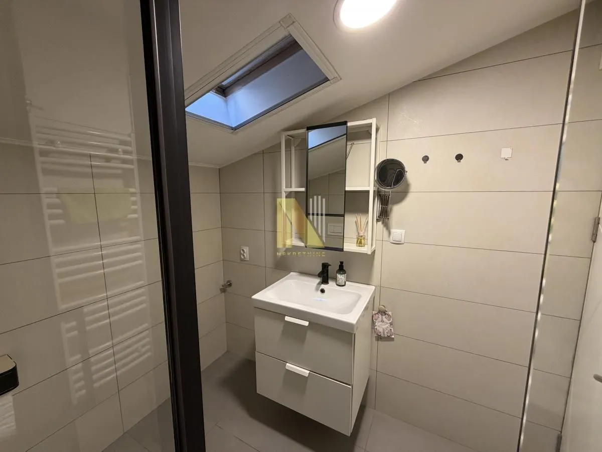 Prodaja, dvosoban stan, 61m², Novo naselje, Novi Sad