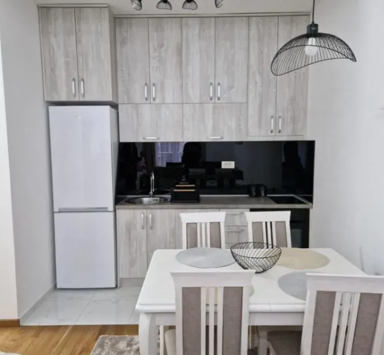 Izdavanje, jednosoban stan, 45m², Zabjelo, Podgorica