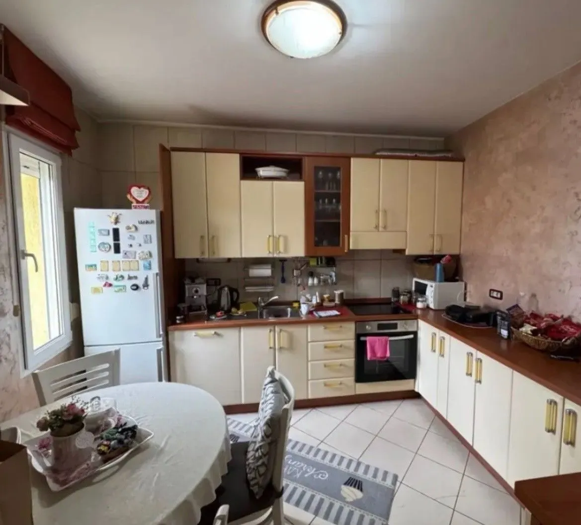 Prodaja, trosoban stan, 109m², Momišići, Podgorica