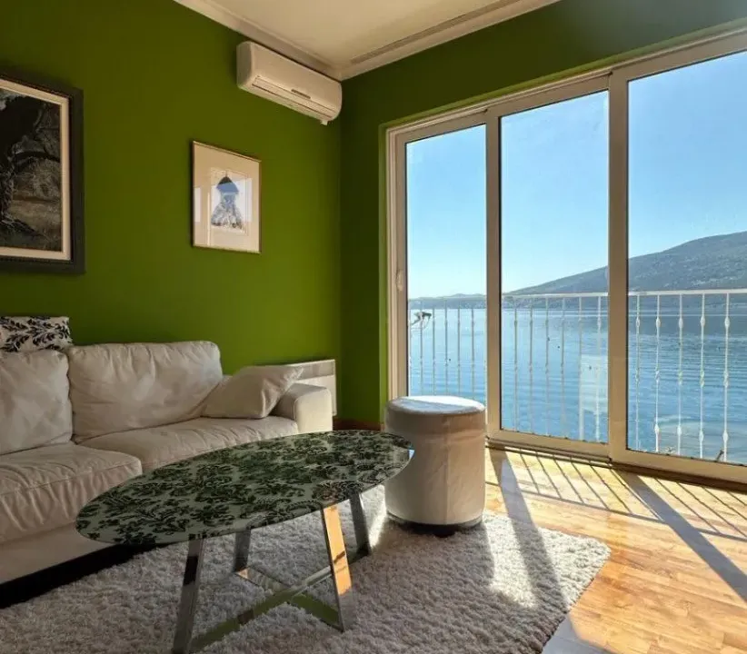 Sale, one bedroom apartment, 57m², Đenovići, Herceg Novi